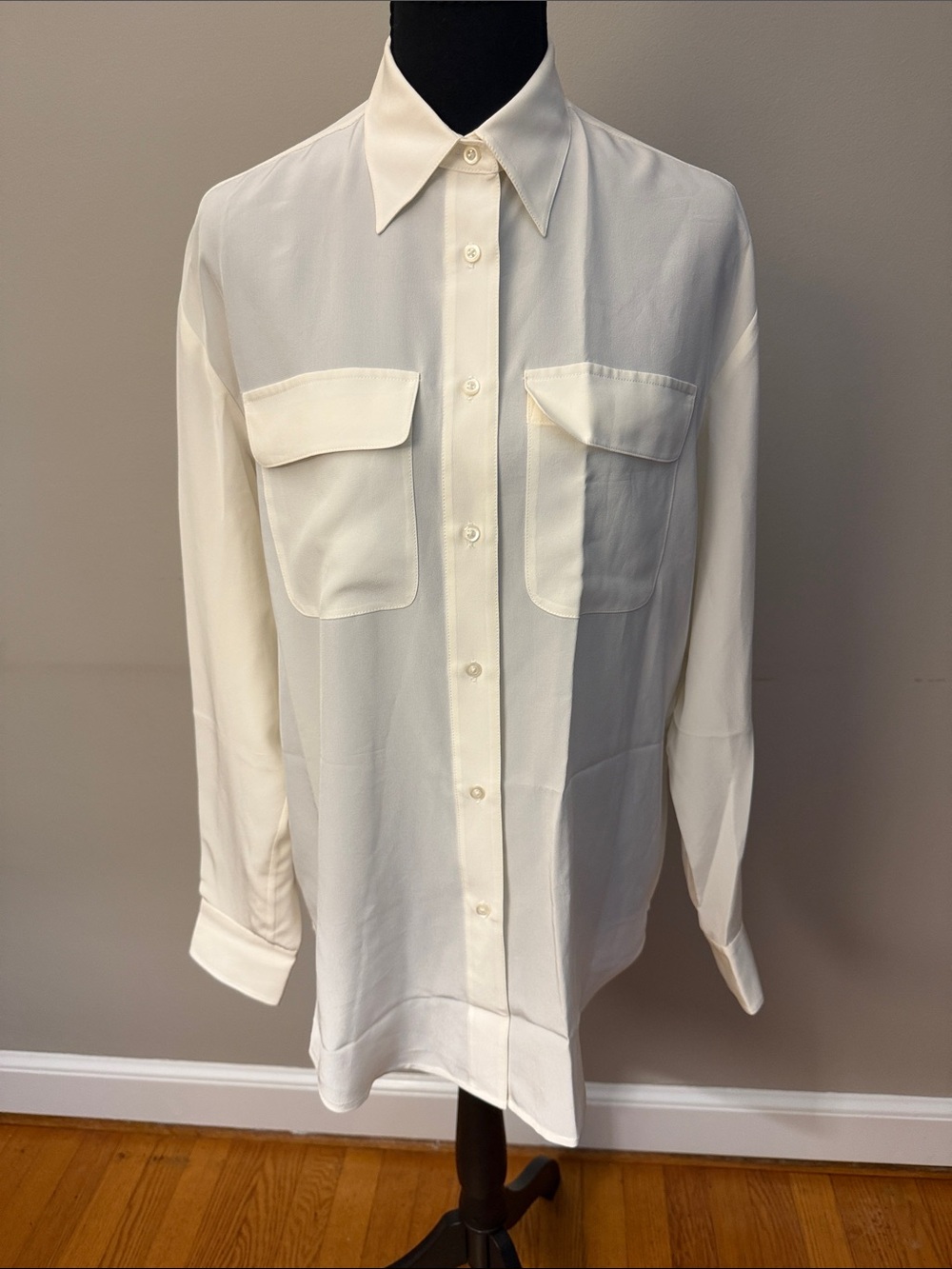 NWT Lauren Ralph Lauren 100% Silk Ivory Button Front Blouse Small